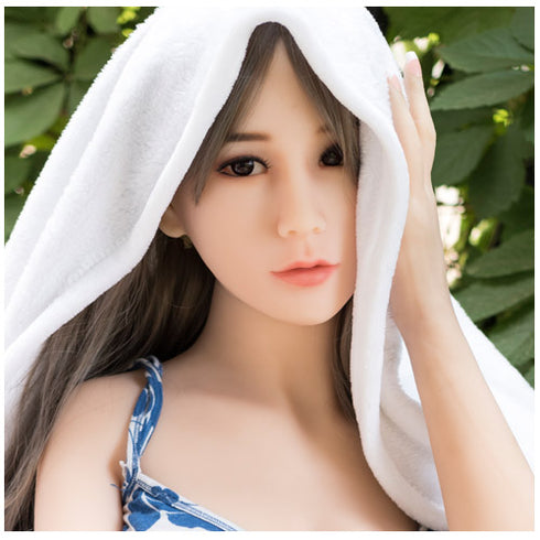 Betty Tpe Doll Face